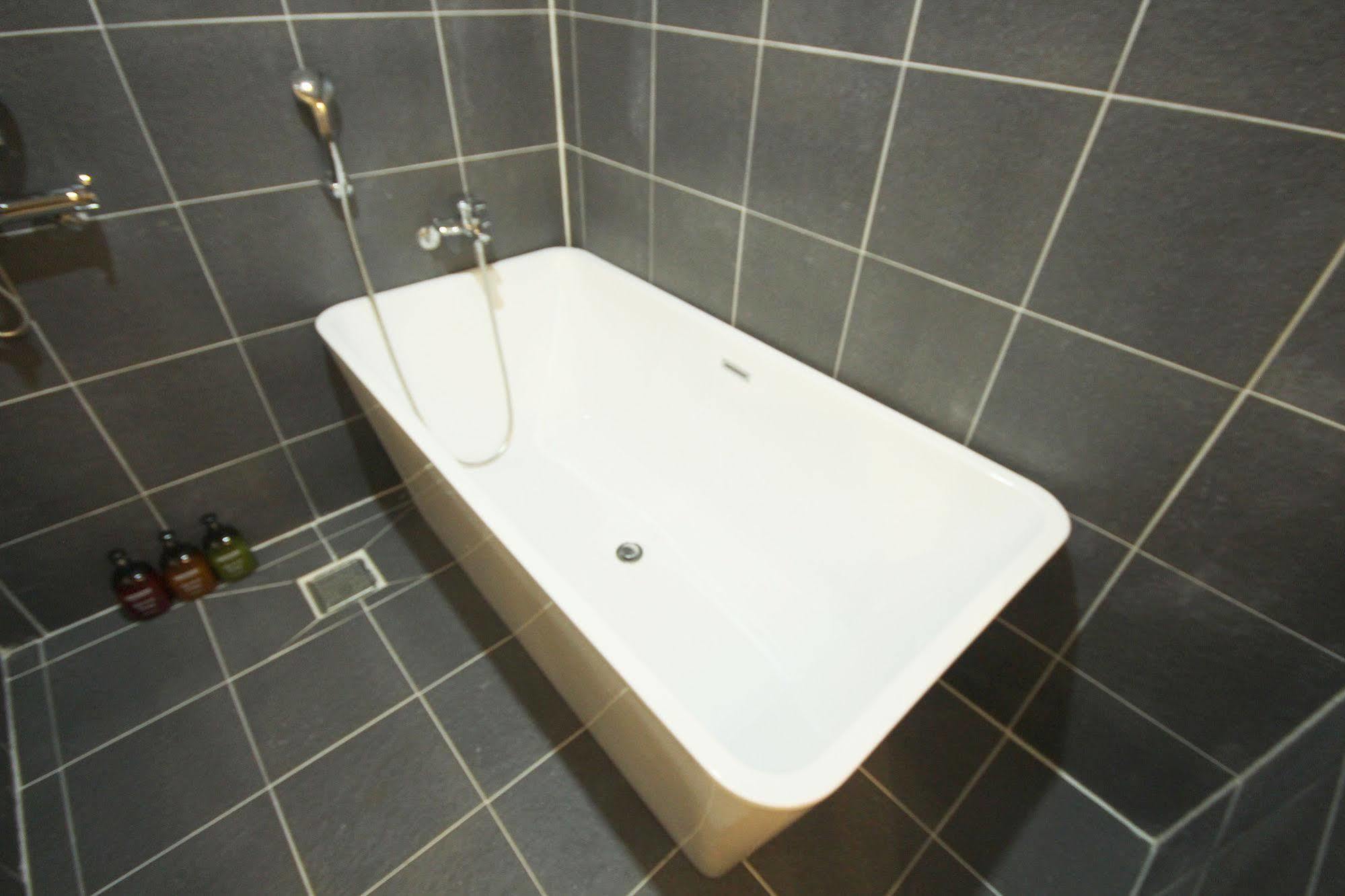 Haru Hotel Gimhae Ngoại thất bức ảnh