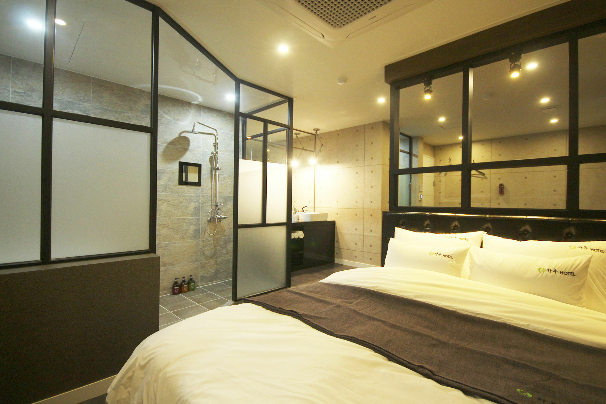Haru Hotel Gimhae Ngoại thất bức ảnh